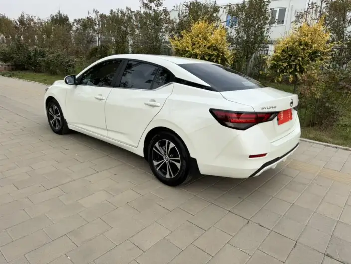 Nissan Sylphy 2022 Model 1.6L XL CVT Yuexiang Edition
