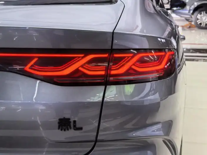QinL DM 2024 Model DM-i 120KM Leading Model – фото 9