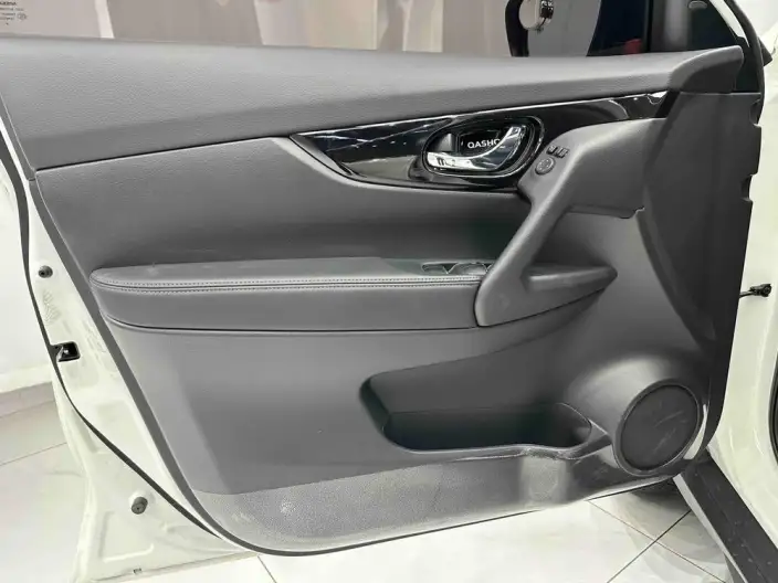 Nissan X-Trail 2022 Model 2.0L 2WD Smart Connect Premium – фото 9