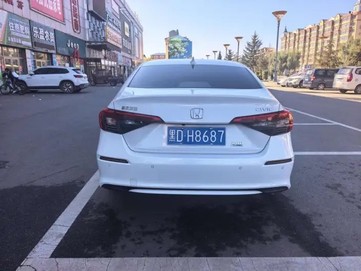 Honda Civic 2022 Model 240TURBO CVT Dynamic Edition – фото 5