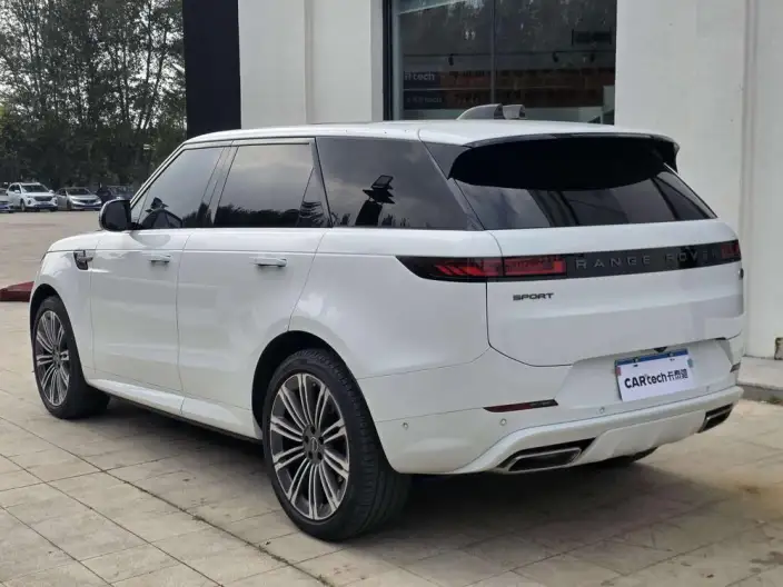 Range Rover Sport 2023 Model 3.0 L6 DYNAMIC SE