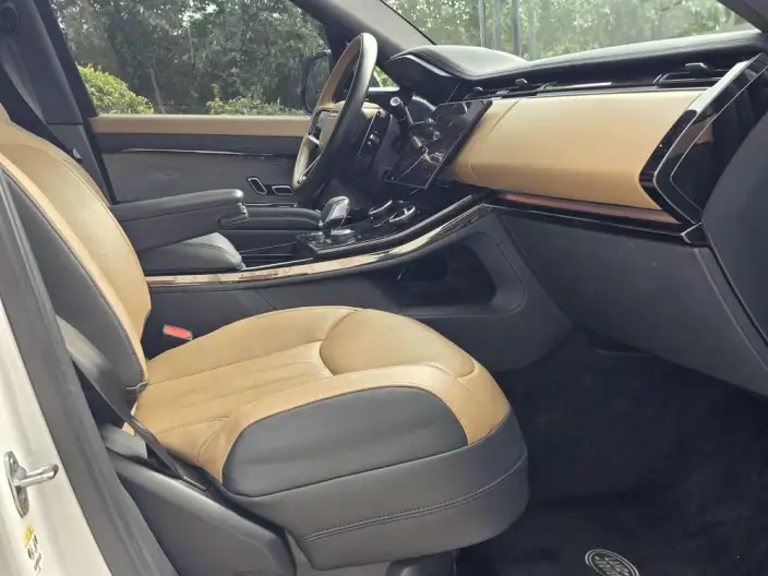 Range Rover Sport 2023 Model 3.0 L6 DYNAMIC SE – фото 7
