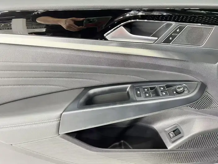 Volkswagen Passat 2023 Model 280TSI Business Edition – фото 8
