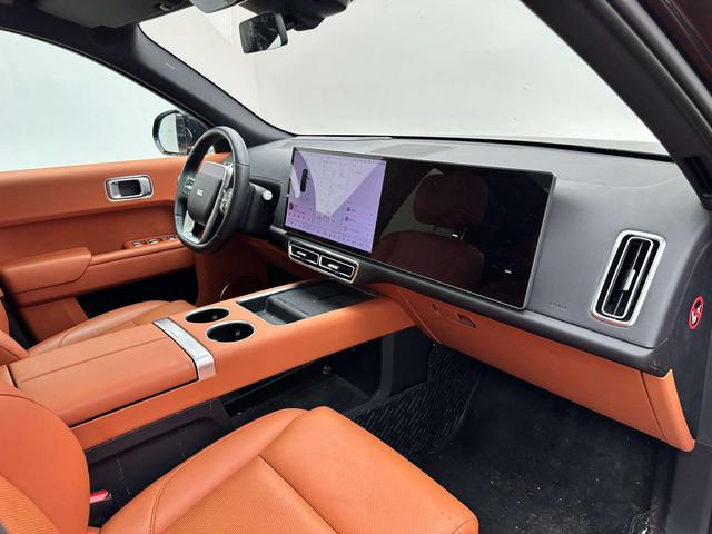 Li Auto L8 2023 Pro – фото 11
