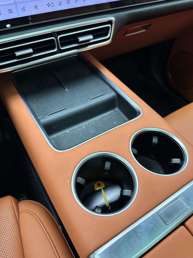 Li Auto L8 2023 Pro – фото 15
