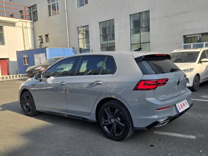 Volkswagen Golf 2021 Model 280TSI DSG R-Line – фото 10