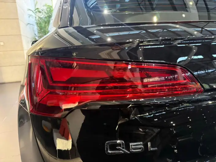 Audi Q5L 2024 Model 40TFSI Fashion Dynamic Model – фото 8