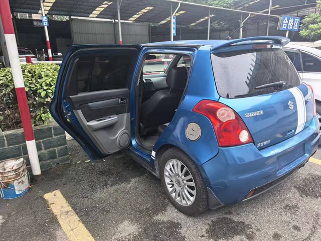 Suzuki Swi f t 2011 модификация 1.5L Manual Sports Edition – фото 7