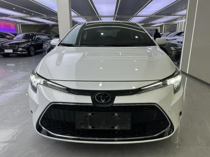 Toyota Levin 2022 Model 185T CVT Deluxe Edition – фото 2