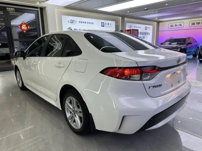 Toyota Levin 2022 Model 185T CVT Deluxe Edition – фото 4