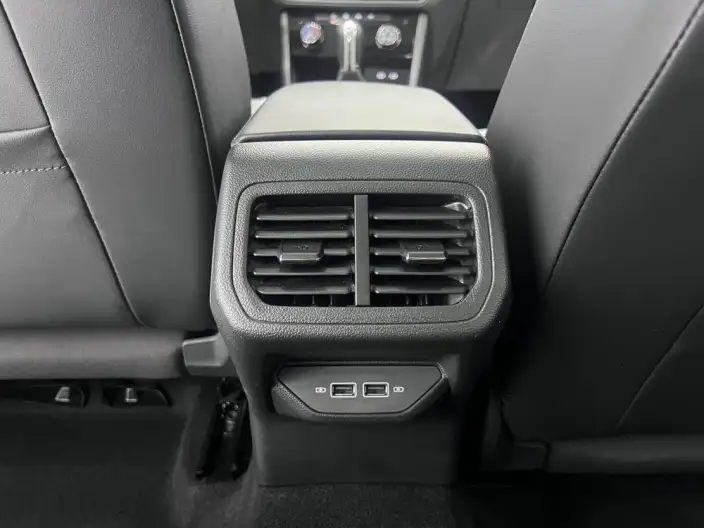 Volkswagen Bora 2023 Model 200TSI DSG Zhixing PRO Edition – фото 8