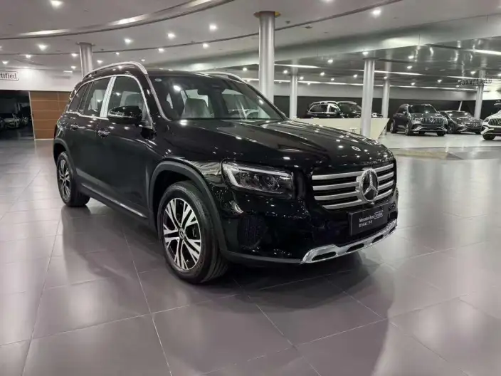 Mercedes-Benz GLB 2025 Model GLB 220 Dynamic Model – фото 3