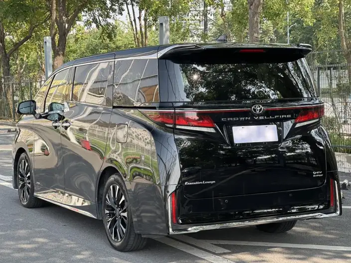 Vellfire 2023 Model Toyota Crown 2.5L Intelligent Hybrid 4WD Supreme Executive Edition – фото 5