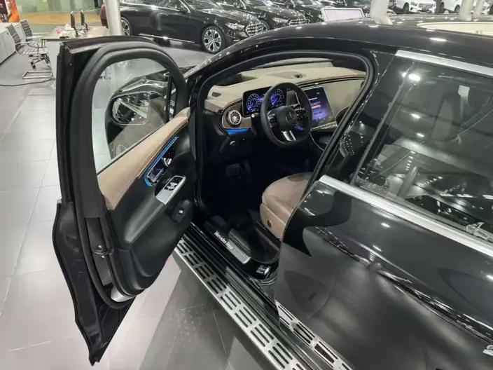 Mercedes-Benz EQE SUV 2024 Model EQE SUV 500 4MATIC Deluxe Edition – фото 9