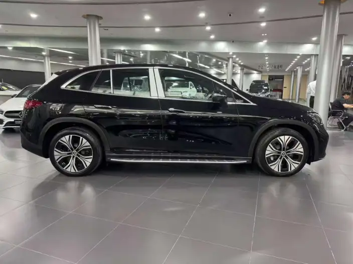 Mercedes-Benz EQE SUV 2024 Model EQE SUV 500 4MATIC Deluxe Edition – фото 8