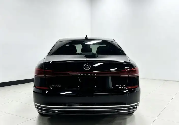 Volkswagen Passat 2022 Model 280TSI Elite Edition – фото 5