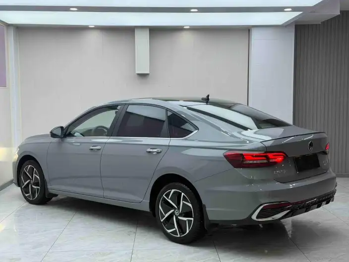 Volkswagen Lavida 2023 Model 280TSI DSG Starry Sky Yongyi Edition – фото 4
