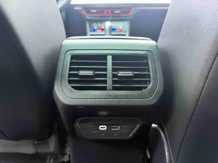 Volkswagen Lavida 2023 Model 280TSI DSG Starry Sky Yongyi Edition – фото 8