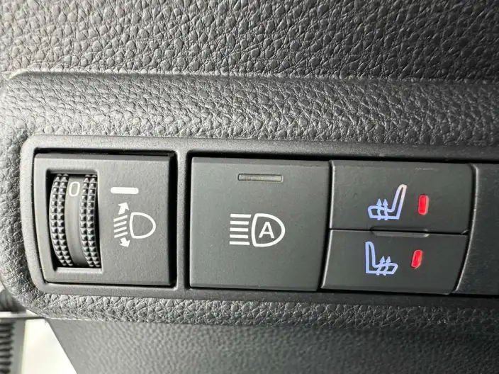 Toyota Levin 2023 Model 185T Deluxe Edition – фото 10