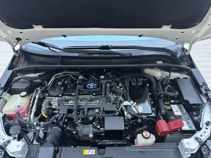 Toyota Corolla 2021 Model Hybrid 1.8L E-CVT Ultimate Edition – фото 8