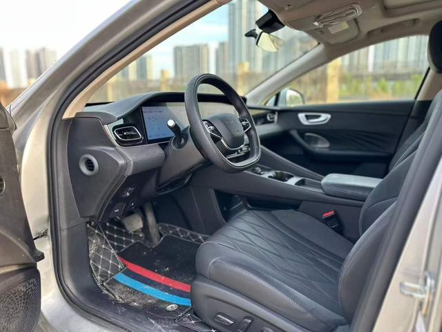 Roewe D7 DMH Раздел 2023 125 Superior Edition – фото 6