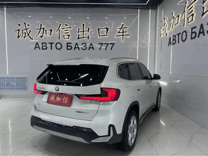 BMW X1 2023 Model sDrive20Li X Design Set – фото 6