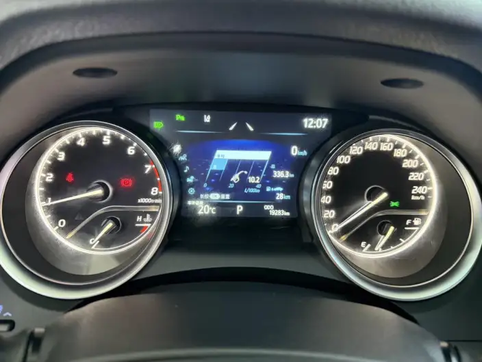 Toyota Camry 2023 Model 2.0G Deluxe Edition – фото 10
