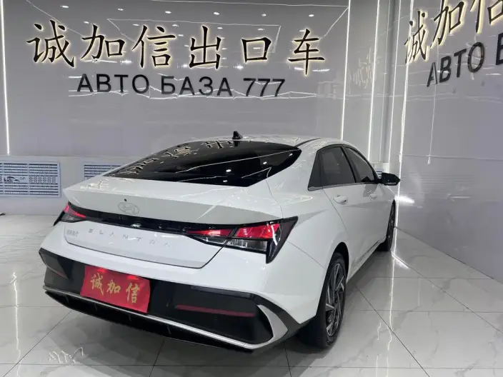 Hyundai Ioniq 2023 Model 1.5L CVT GLX Elite Edition – фото 6