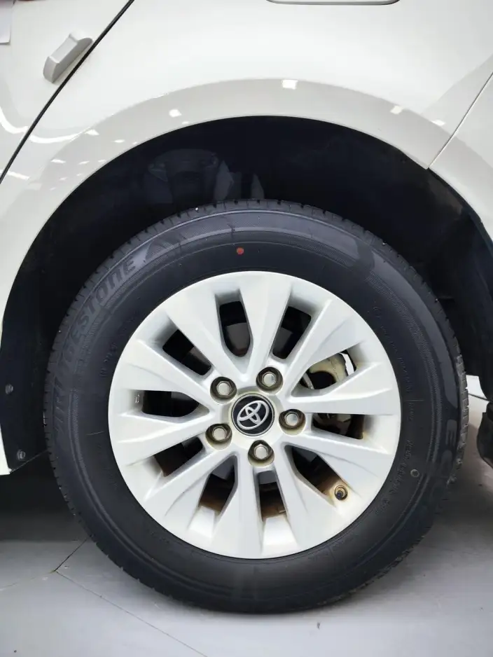 Toyota Corolla 2022 Model 1.5L CVT Pioneer Edition – фото 5