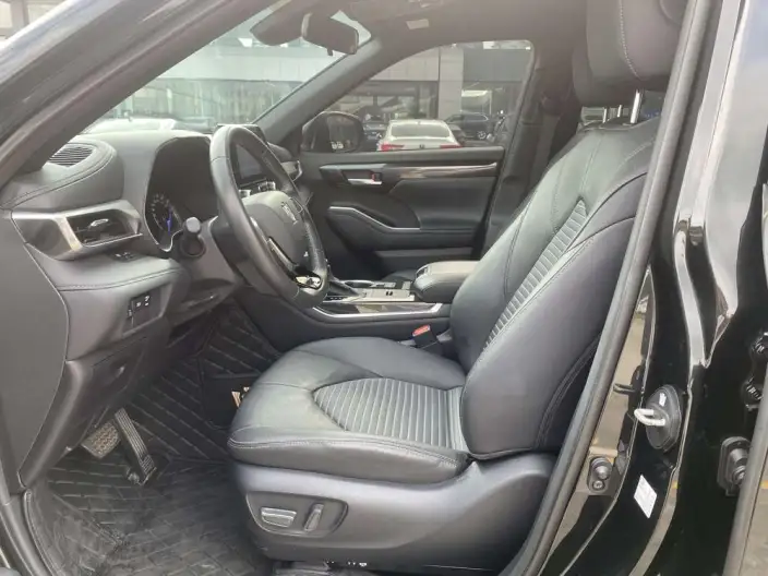 Crown Kluger 2023 Model Intelligent Hybrid 2.5L E-CVT 4WD Deluxe Edition – фото 8