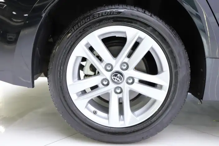 Toyota Levin 2022 Model Hybrid 1.8H E-CVT Deluxe Edition – фото 7