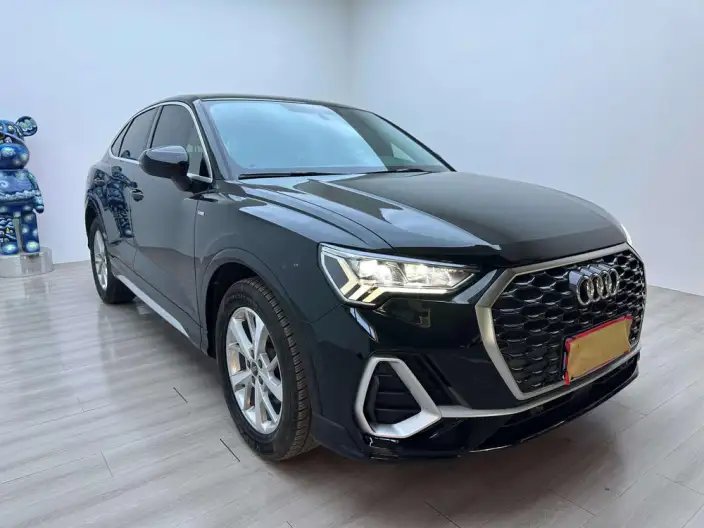 AUDI Q3 Sportback 2022 Model 35 TFSI Enterprising Model – фото 3