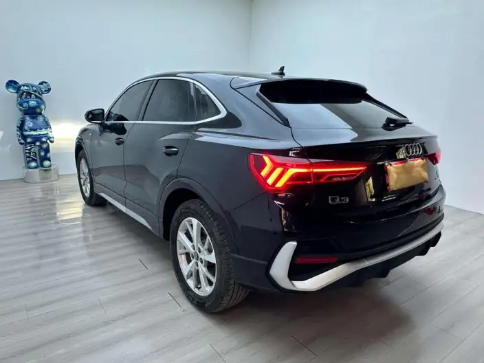 AUDI Q3 Sportback 2022 Model 35 TFSI Enterprising Model – фото 4