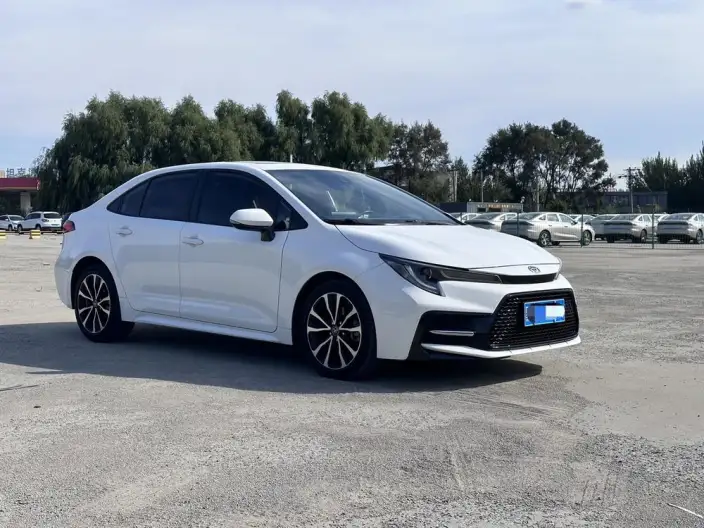 Toyota Levin 2022 Model 185T CVT Sports Edition – фото 3