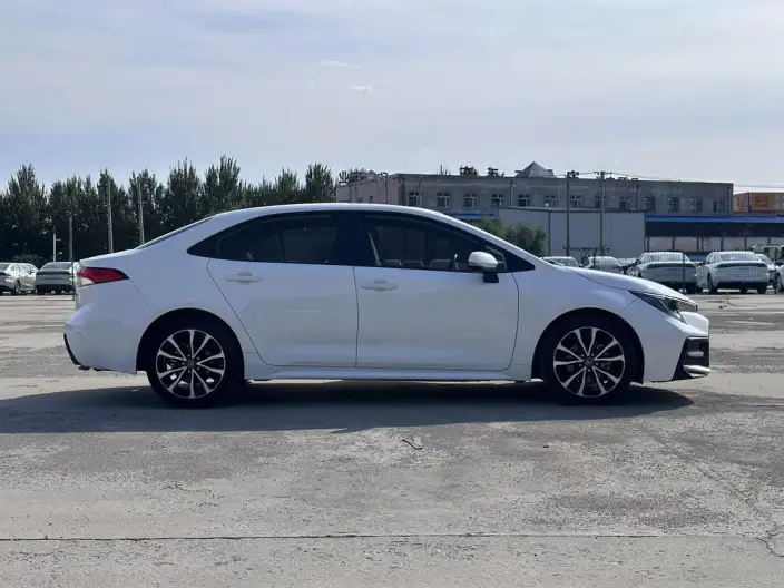 Toyota Levin 2022 Model 185T CVT Sports Edition – фото 7