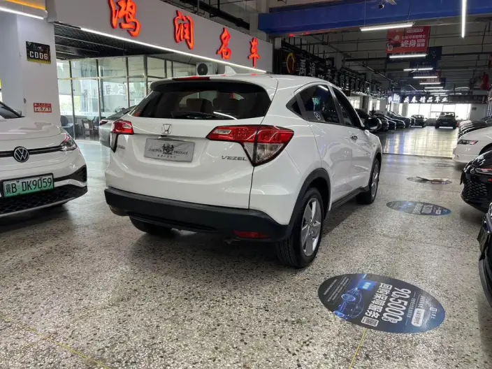 Honda Vezel 2022 Model 1.5L CVT Elite Smart Edition – фото 6