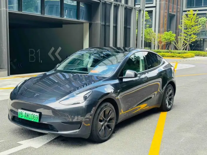 Model Y 2024 Model Rear-wheel drive version