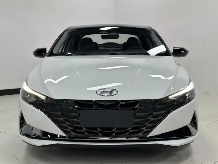 Hyundai Ioniq 2022 Model 1.5L CVT LUX Premium Edition – фото 2