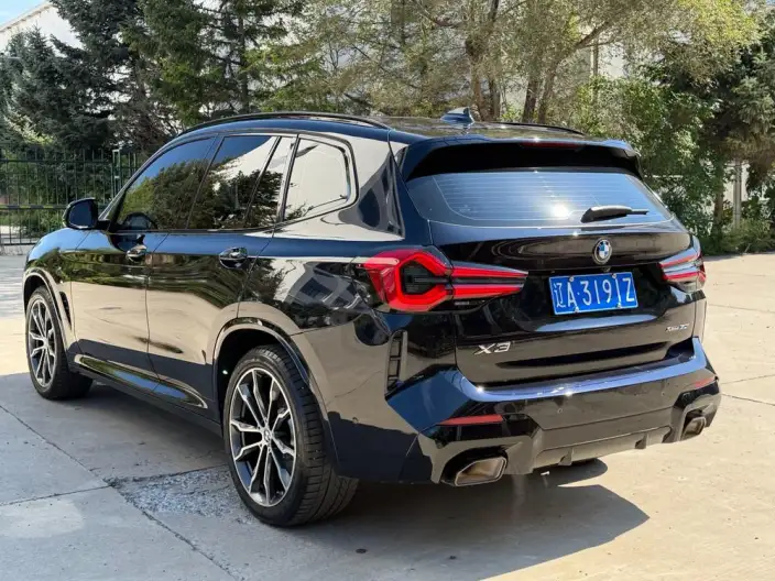 BMW X3 2023 Model xDrive30i Leading Model M Night Set – фото 5