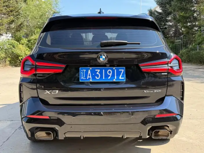 BMW X3 2023 Model xDrive30i Leading Model M Night Set – фото 6