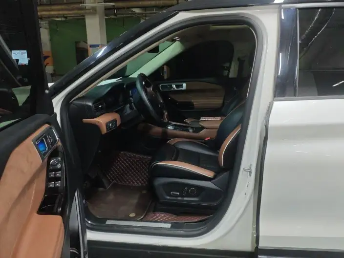 Ford Explorer 2023 Model EcoBoost 285 4WD Titan Jin Edition 6 seat – фото 8