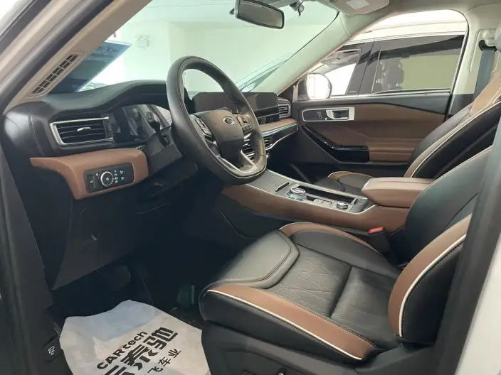 Ford Explorer 2023 Model EcoBoost 285 4WD Titan Jin Edition 6 seat – фото 10