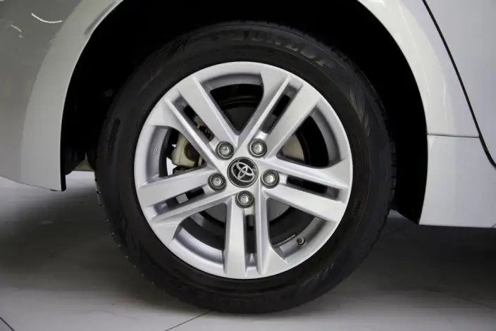 Toyota Levin 2022 Model Hybrid 1.8H E-CVT Deluxe Edition – фото 7