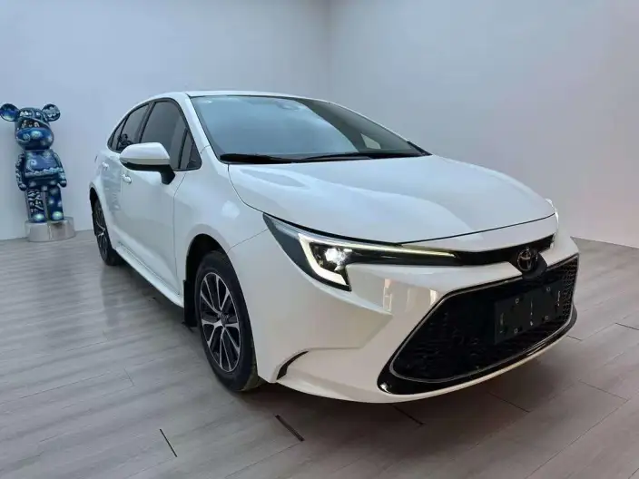 Toyota Levin 2022 Model 185T CVT Deluxe Edition – фото 3