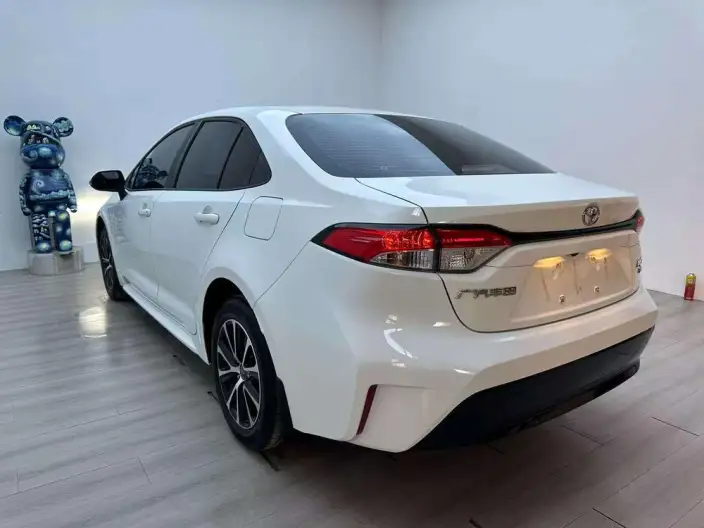 Toyota Levin 2022 Model 185T CVT Deluxe Edition – фото 4
