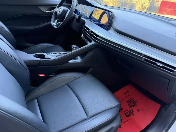 Changan CS35 PLUS 2022 Model Blue whale NE 1.4T DCT Luxury Model – фото 7