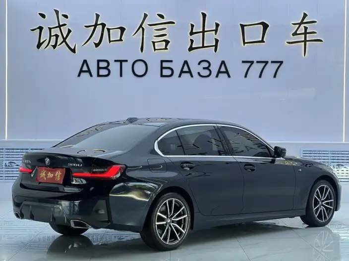 BMW 3 Series 2023 Model 320Li M Sports Set – фото 6