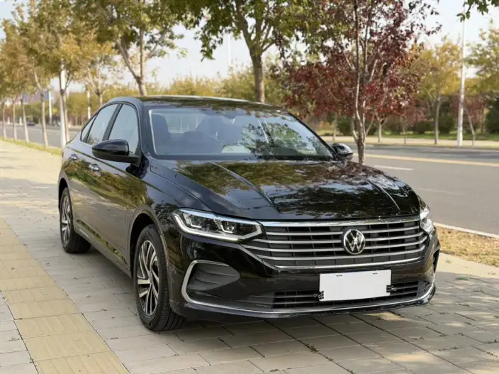 Volkswagen Lavida 2023 Model 1.5L Automatic Manyi Edition – фото 3