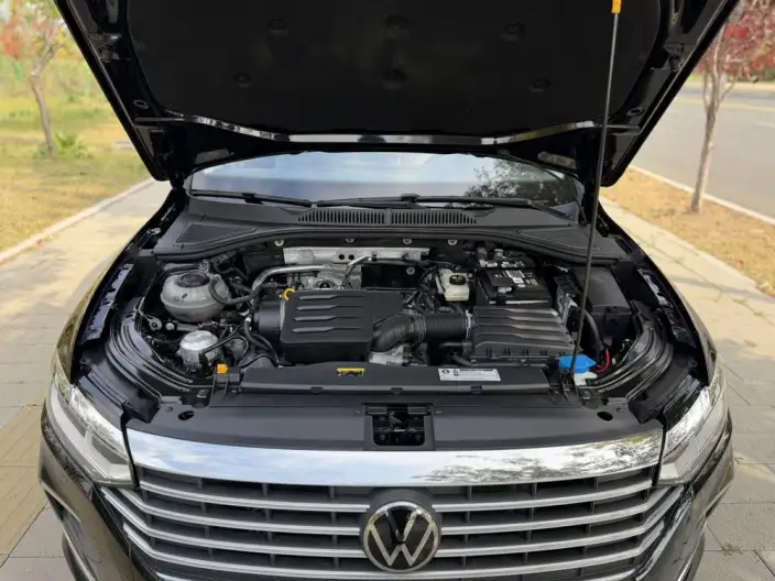 Volkswagen Lavida 2023 Model 1.5L Automatic Manyi Edition – фото 7