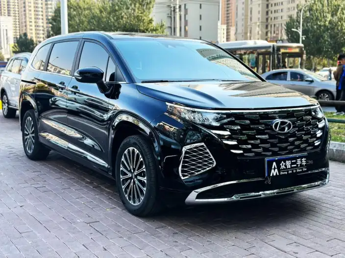 Hyundai Custin 2024 Model 270TGDi LUX Premium Edition – фото 3